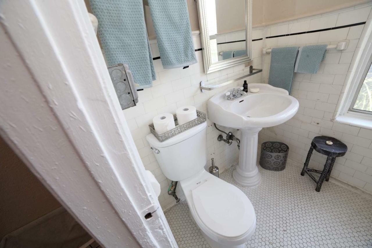 The Canterbury Suites Лос Анджелис Екстериор снимка